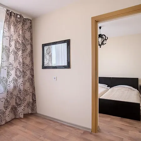 Mezaparks Hotel 3*